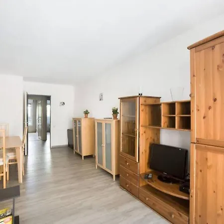 Very Spacious Close To The Sea Антиб